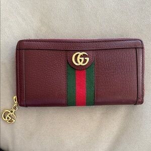 Gucci Burgundy Leather Wallet